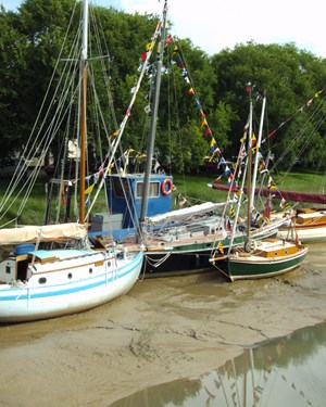 Faversham Creek.JPG
