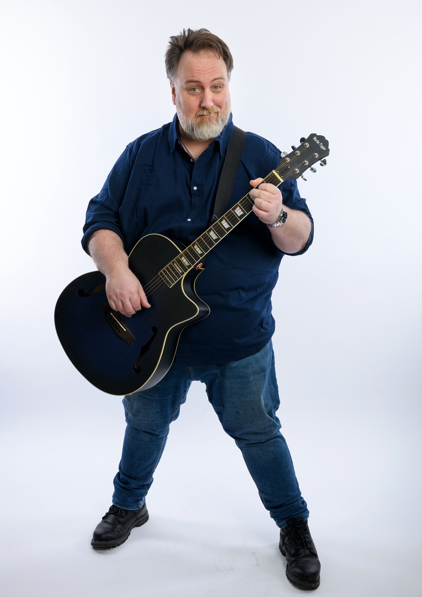 fd6acc7d-8d67-4781-b162-91c11a2d3b02-Mitch Benn 23_0290_photo by steve ullathorne A4.jpg