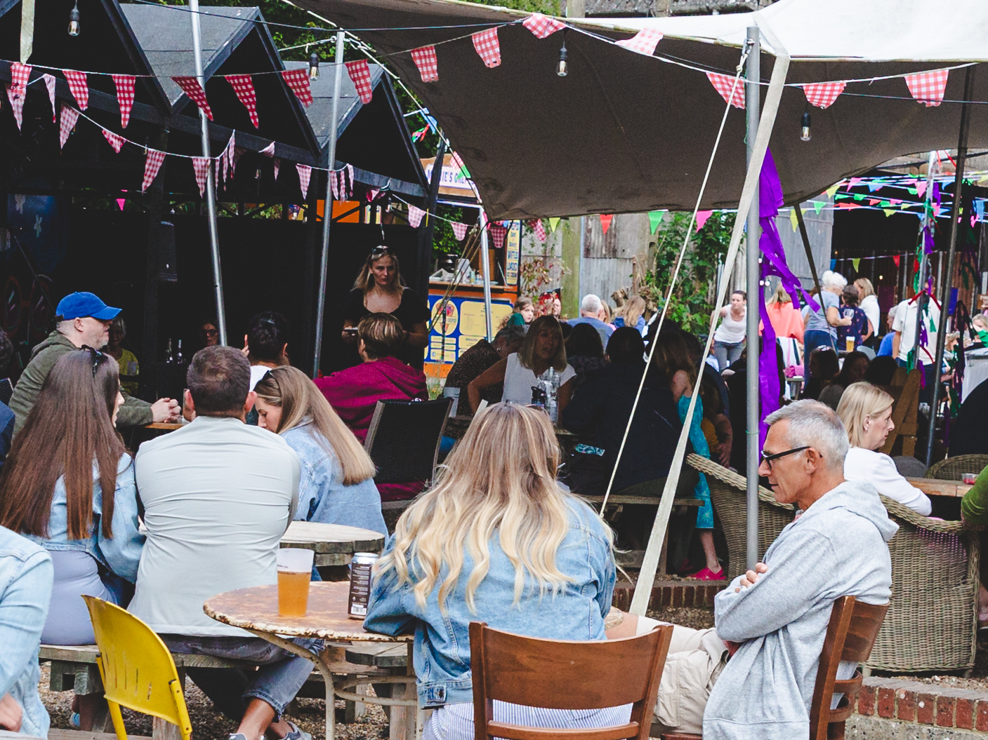 SI RM EVT MACKNADE 0642