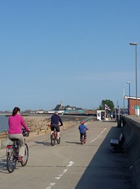 sheerness-blue-flag-picture-2016.jpg