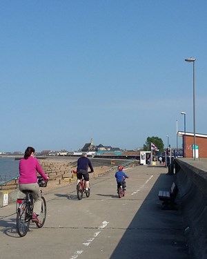 sheerness-blue-flag-picture-2016.jpg