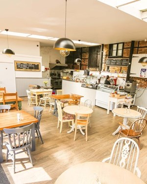 cafe8.jpg