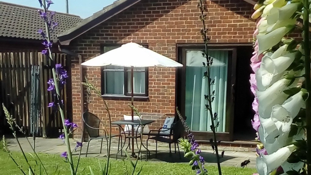 Nirvana Cottage Exterior.jpg