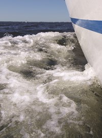 water-sailing-spray.jpg