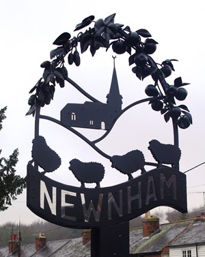 newnham-sign.jpg
