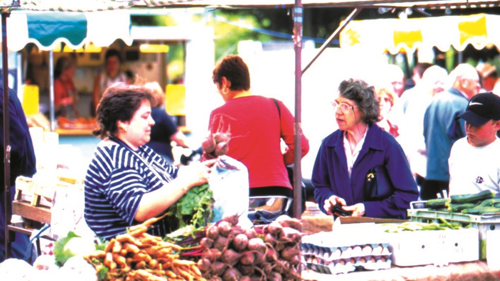 12a_markets_sheerness_farmers_market.jpg