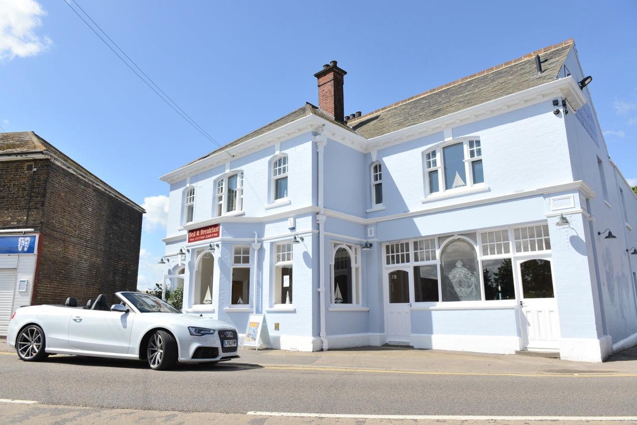 Queen Phillippa Facebook Banner