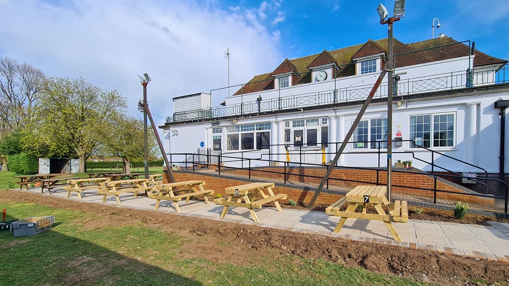 The Appleyard Sports Bar Tables Outside