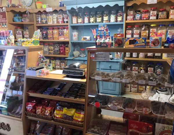 The Sweet Hut | Minster Leas Seaside Shop, Food and Drink on t ...