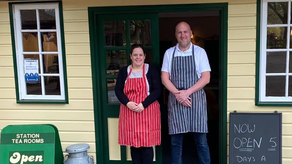 Tea Room Open 5 Days A Week Sign