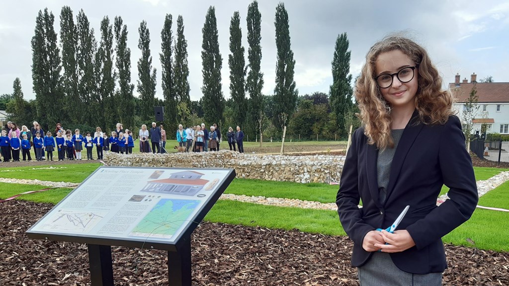 Resized Ellie Unveiling Image