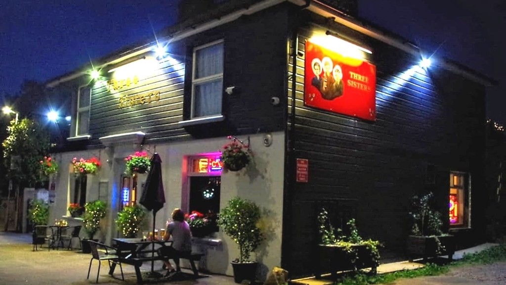 Three Sisters Pub Exterior Night Time