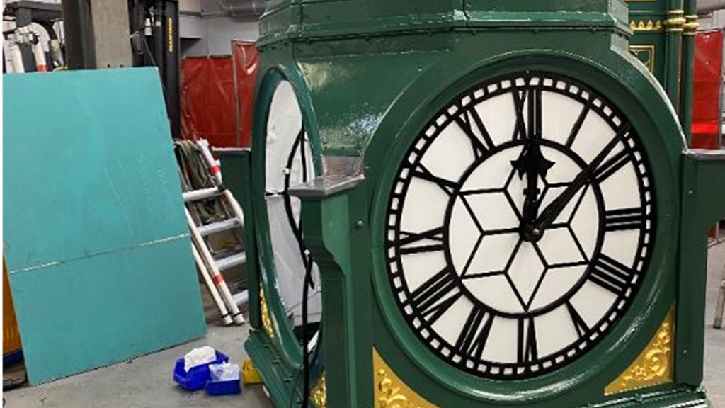 Clock Face Snip April