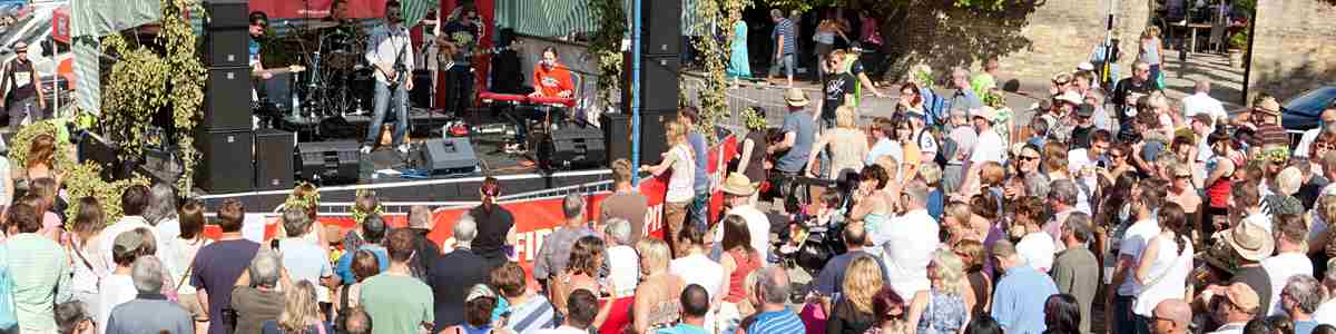 Faversham Hop Festival Crowd