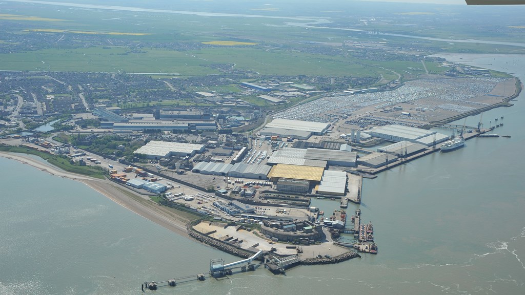 sheerness-from-the-air.jpg