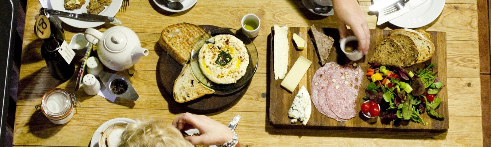 Cafe Table 18.jpg